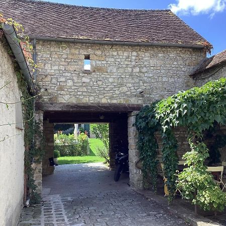 Maison De Charme ,Independante Montigny-sur-Loing Esterno foto